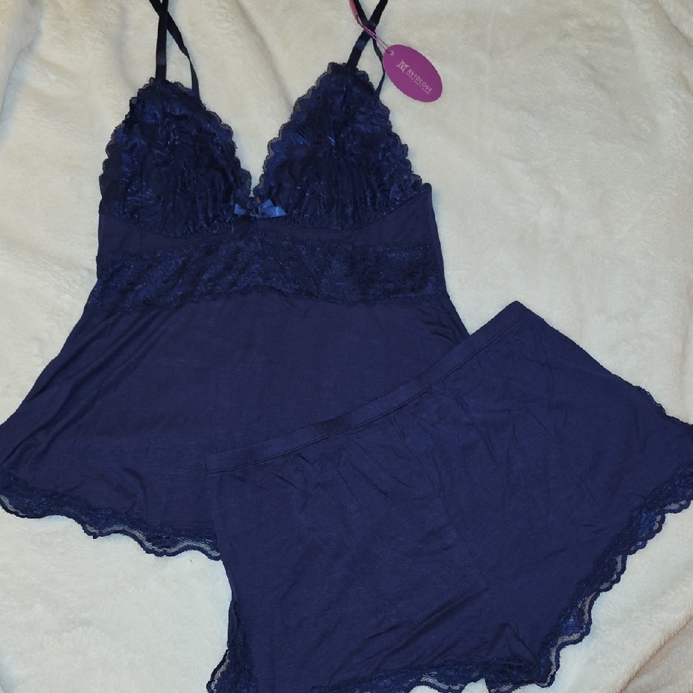 Elegant Lace Trim Chemise Set - Navy